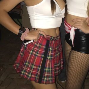 LF Plaid Pleated Mini Skirt